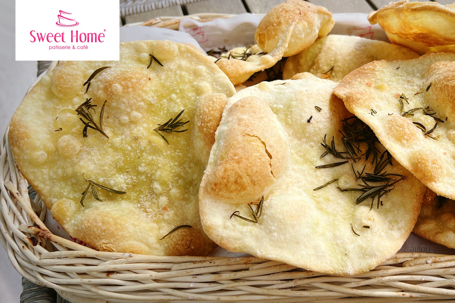Focaccia z oliwą z oliwek Focaccia z oliwą z oliwek