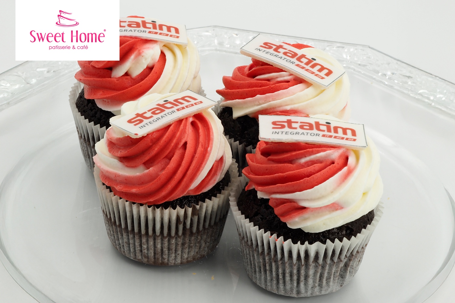 Muffinka z logo Muffinka z logo