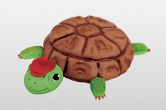 Tort żółw w kapeluszu