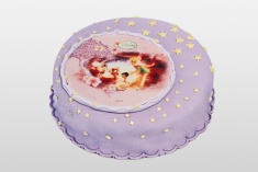 Fioletowy tort z księżniczką