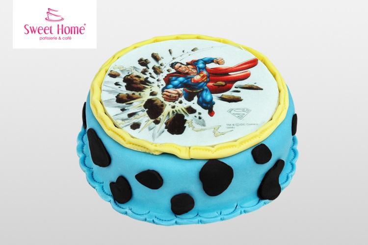 Tort ze zdjęciem superbohatera Tort ze zdjęciem superbohatera