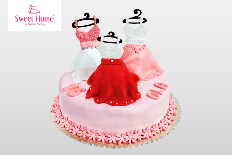 Tort dom mody - trzy sukienki Tort dom mody - trzy sukienki