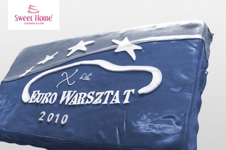 Granatowy tort z logo Granatowy tort z logo