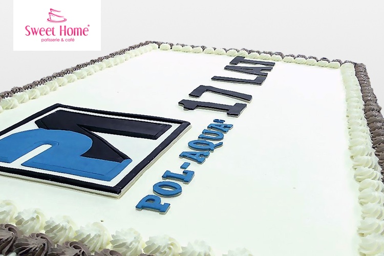 Tort z logo Tort z logo